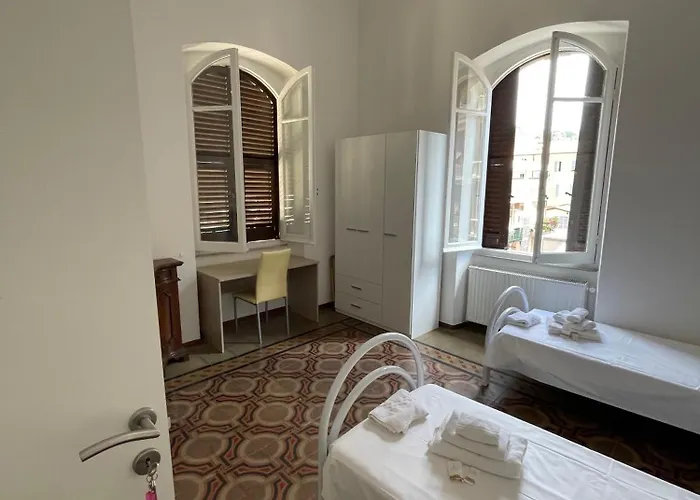 ゲストハウス Cavour 414 *